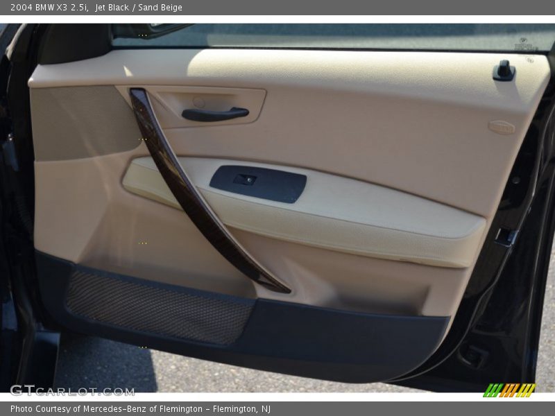 Jet Black / Sand Beige 2004 BMW X3 2.5i