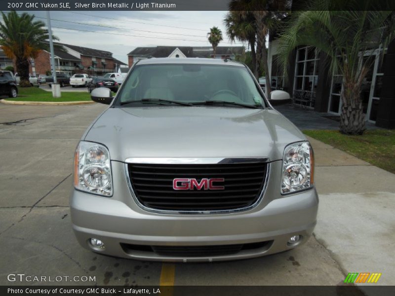 Silver Birch Metallic / Light Titanium 2007 GMC Yukon SLE