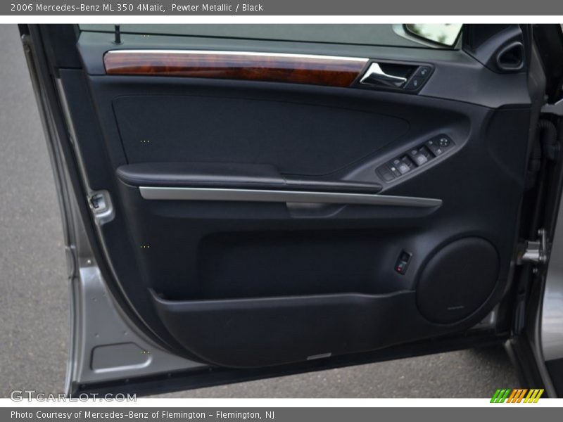 Door Panel of 2006 ML 350 4Matic