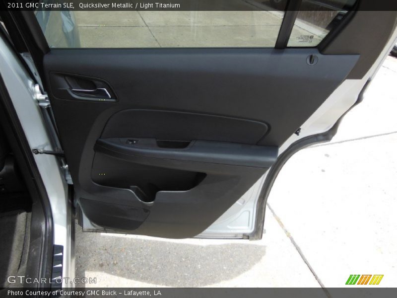 Quicksilver Metallic / Light Titanium 2011 GMC Terrain SLE
