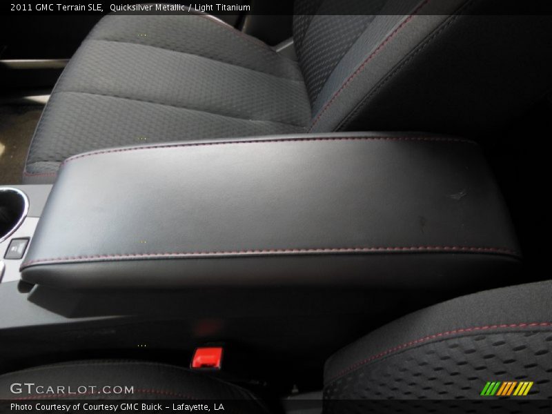 Quicksilver Metallic / Light Titanium 2011 GMC Terrain SLE
