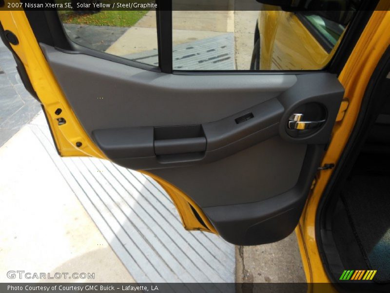 Solar Yellow / Steel/Graphite 2007 Nissan Xterra SE