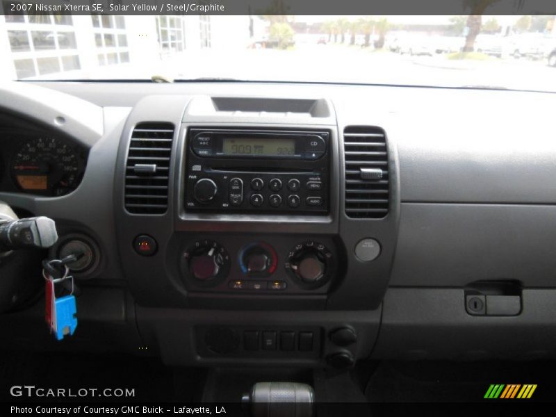 Solar Yellow / Steel/Graphite 2007 Nissan Xterra SE