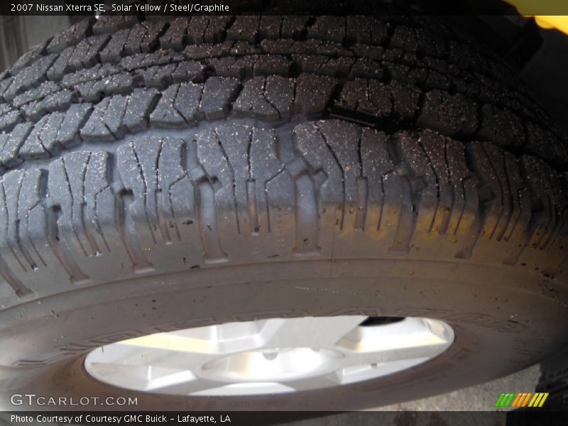 Solar Yellow / Steel/Graphite 2007 Nissan Xterra SE
