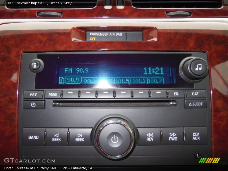 White / Gray 2007 Chevrolet Impala LT