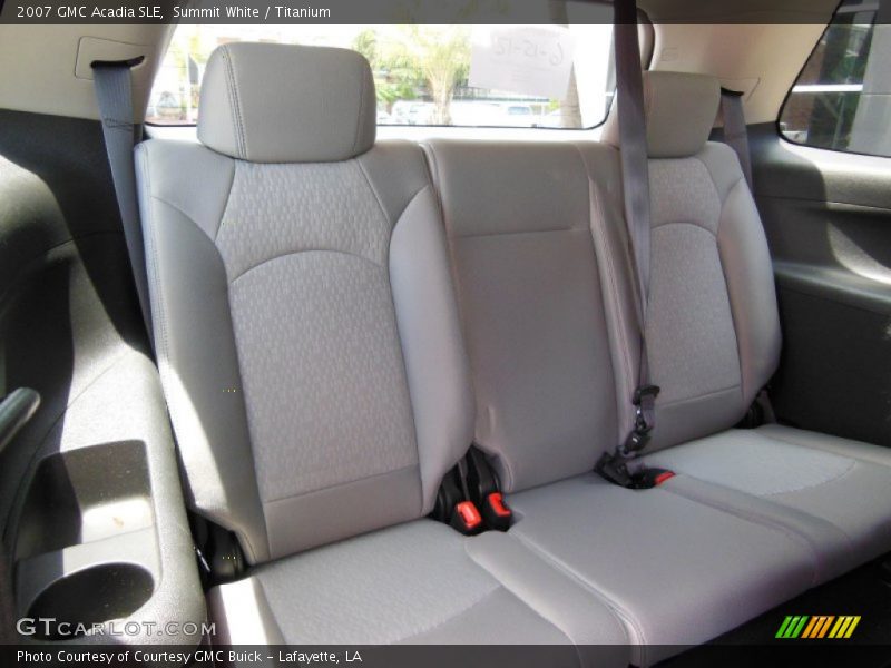 Summit White / Titanium 2007 GMC Acadia SLE