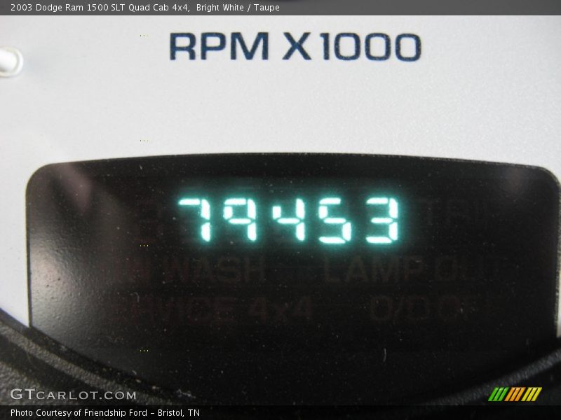 Bright White / Taupe 2003 Dodge Ram 1500 SLT Quad Cab 4x4