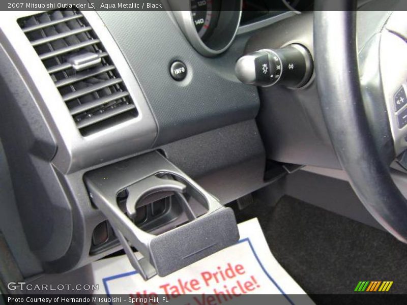 Aqua Metallic / Black 2007 Mitsubishi Outlander LS