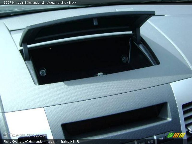 Aqua Metallic / Black 2007 Mitsubishi Outlander LS