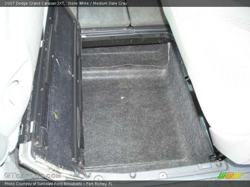 Stone White / Medium Slate Gray 2007 Dodge Grand Caravan SXT