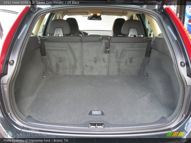 Saville Grey Metallic / Off Black 2012 Volvo XC60 3.2