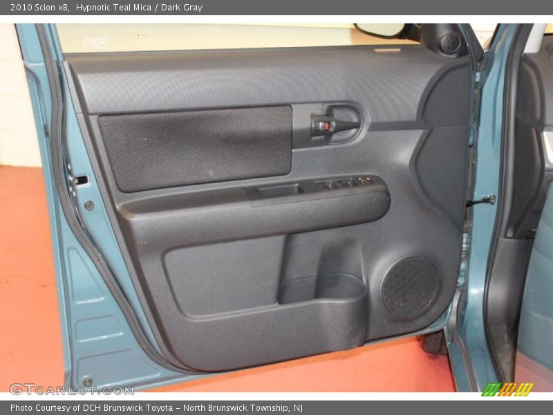 Hypnotic Teal Mica / Dark Gray 2010 Scion xB