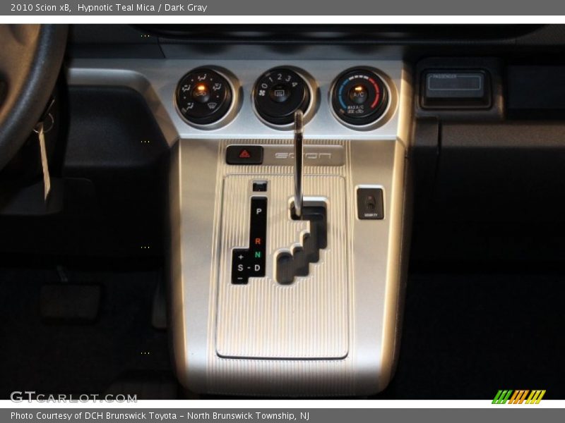 Hypnotic Teal Mica / Dark Gray 2010 Scion xB