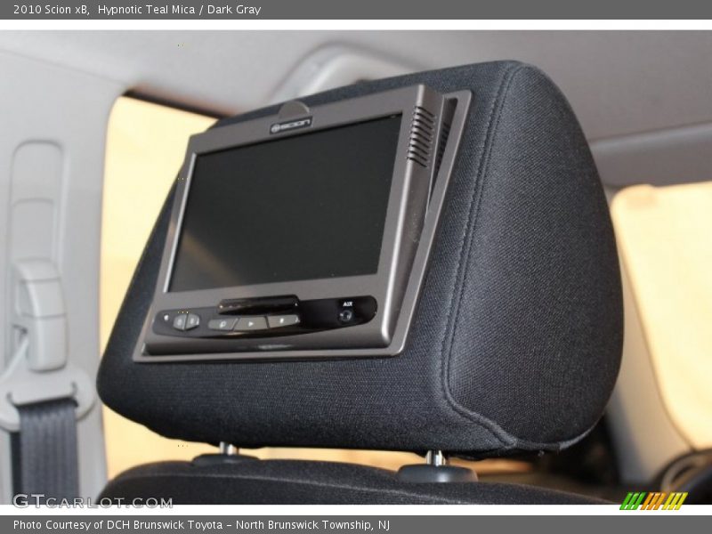 Hypnotic Teal Mica / Dark Gray 2010 Scion xB