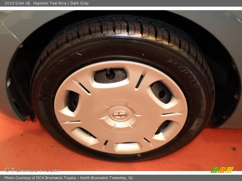 Hypnotic Teal Mica / Dark Gray 2010 Scion xB