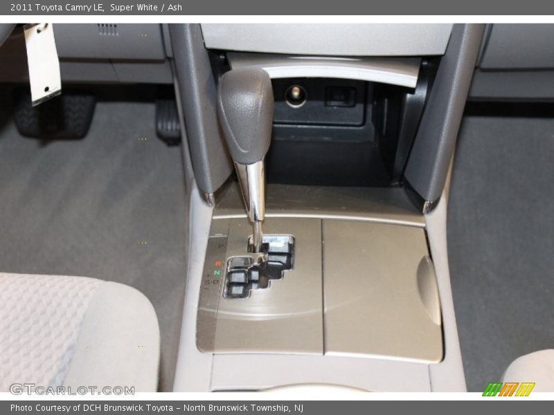 Super White / Ash 2011 Toyota Camry LE