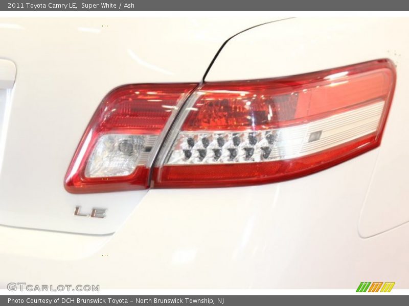 Super White / Ash 2011 Toyota Camry LE