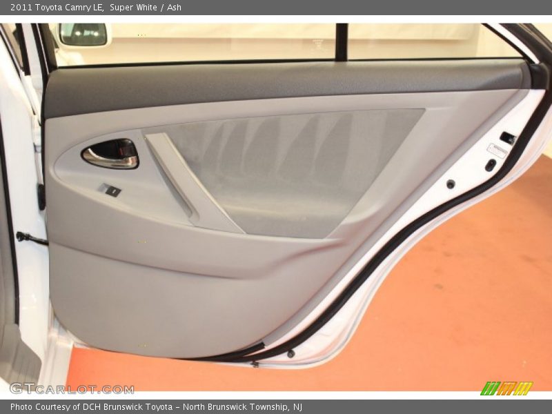 Super White / Ash 2011 Toyota Camry LE