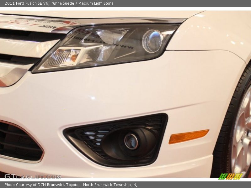 White Suede / Medium Light Stone 2011 Ford Fusion SE V6