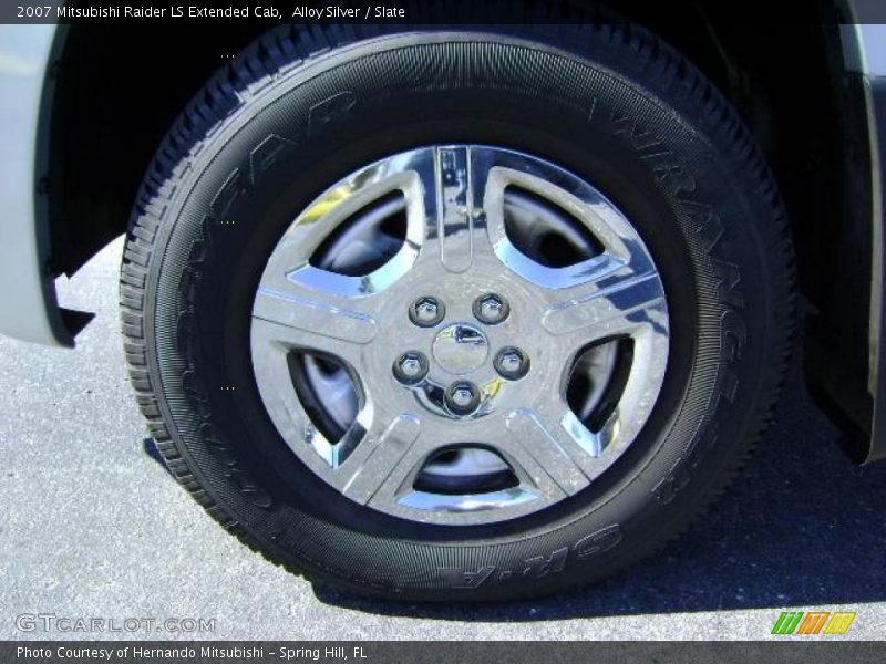 Alloy Silver / Slate 2007 Mitsubishi Raider LS Extended Cab