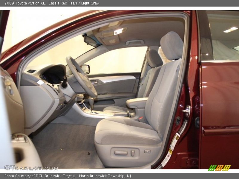 Cassis Red Pearl / Light Gray 2009 Toyota Avalon XL