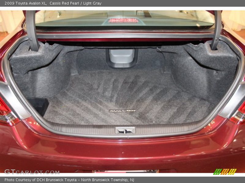 Cassis Red Pearl / Light Gray 2009 Toyota Avalon XL