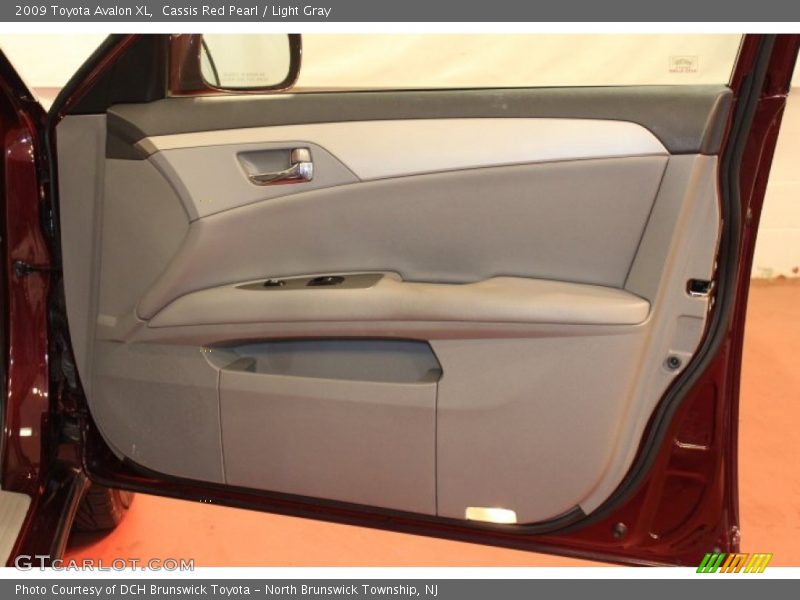 Cassis Red Pearl / Light Gray 2009 Toyota Avalon XL