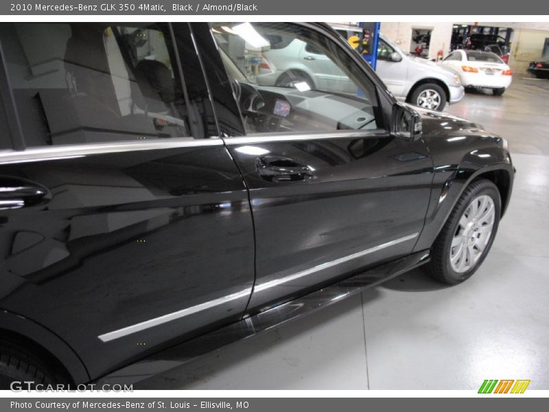 Black / Almond/Black 2010 Mercedes-Benz GLK 350 4Matic