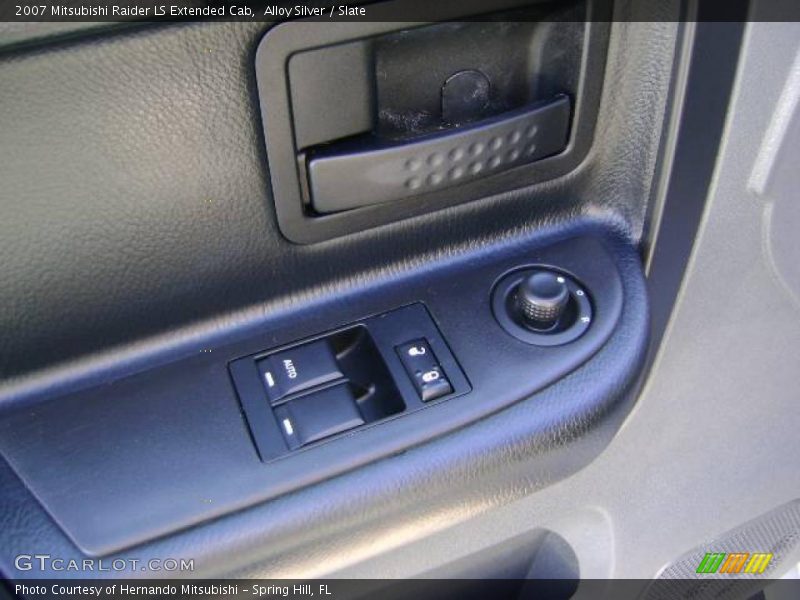 Alloy Silver / Slate 2007 Mitsubishi Raider LS Extended Cab