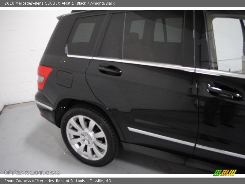 Black / Almond/Black 2010 Mercedes-Benz GLK 350 4Matic