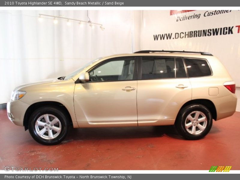 Sandy Beach Metallic / Sand Beige 2010 Toyota Highlander SE 4WD