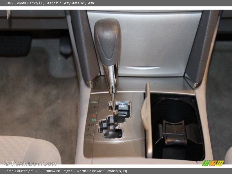 Magnetic Gray Metallic / Ash 2009 Toyota Camry LE