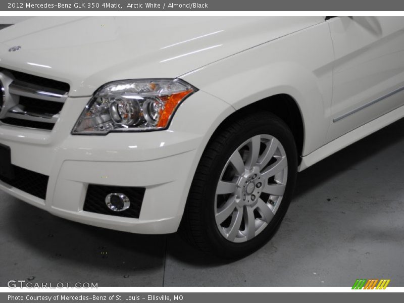 Arctic White / Almond/Black 2012 Mercedes-Benz GLK 350 4Matic