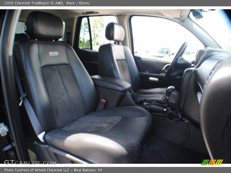  2006 TrailBlazer SS AWD Ebony Interior