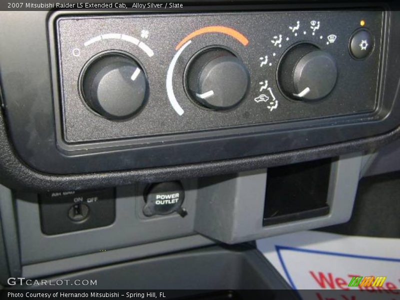 Alloy Silver / Slate 2007 Mitsubishi Raider LS Extended Cab