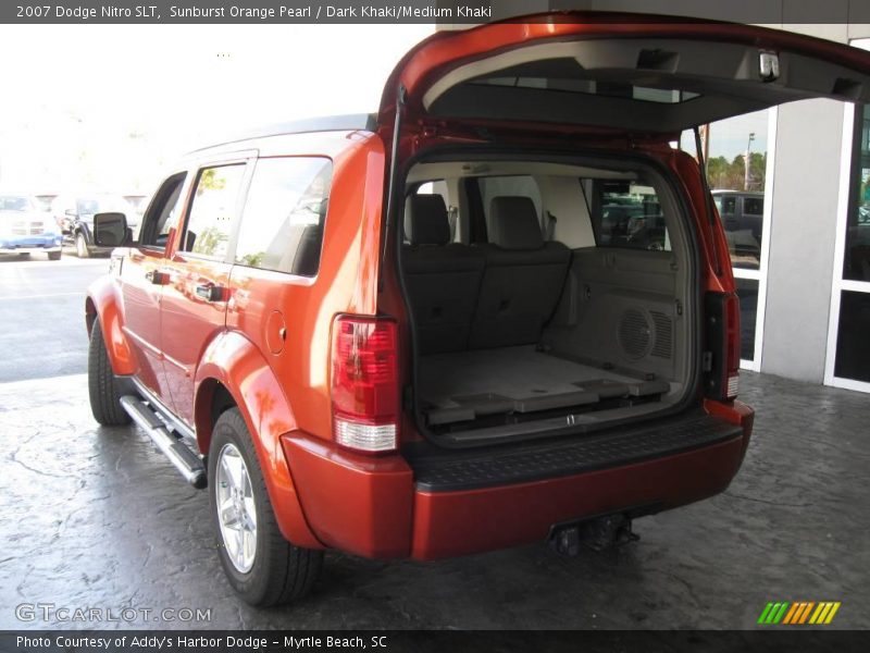 Sunburst Orange Pearl / Dark Khaki/Medium Khaki 2007 Dodge Nitro SLT