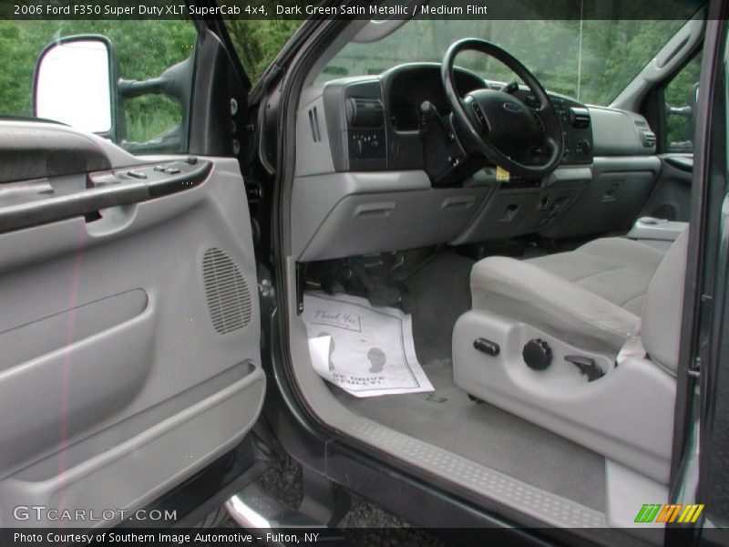 Dark Green Satin Metallic / Medium Flint 2006 Ford F350 Super Duty XLT SuperCab 4x4