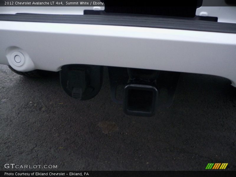 Summit White / Ebony 2012 Chevrolet Avalanche LT 4x4