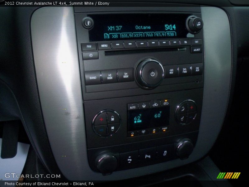 Summit White / Ebony 2012 Chevrolet Avalanche LT 4x4