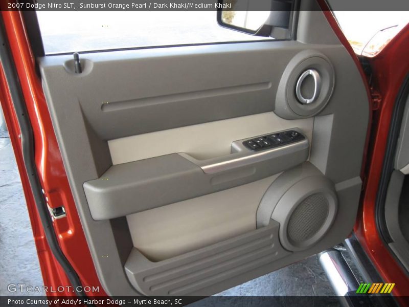 Sunburst Orange Pearl / Dark Khaki/Medium Khaki 2007 Dodge Nitro SLT
