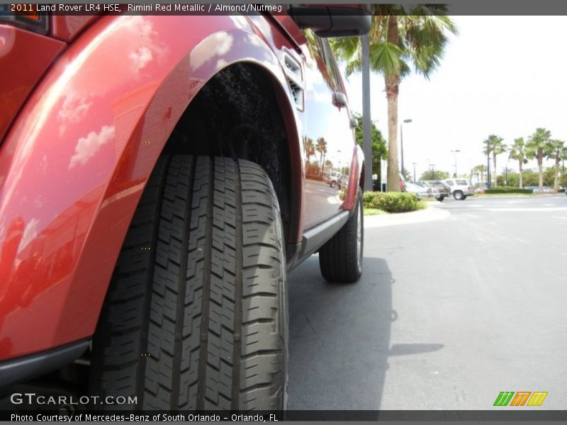 Rimini Red Metallic / Almond/Nutmeg 2011 Land Rover LR4 HSE