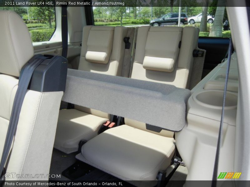  2011 LR4 HSE Almond/Nutmeg Interior