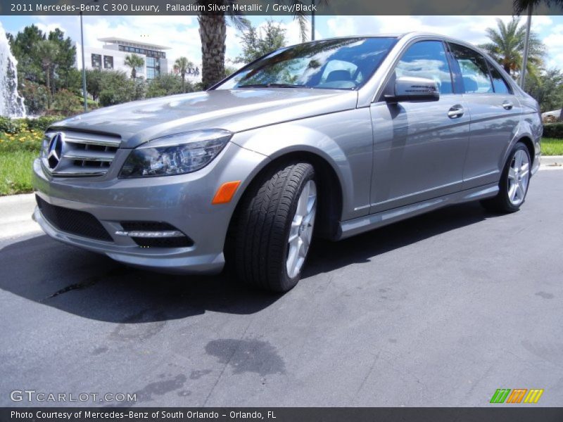 Palladium Silver Metallic / Grey/Black 2011 Mercedes-Benz C 300 Luxury