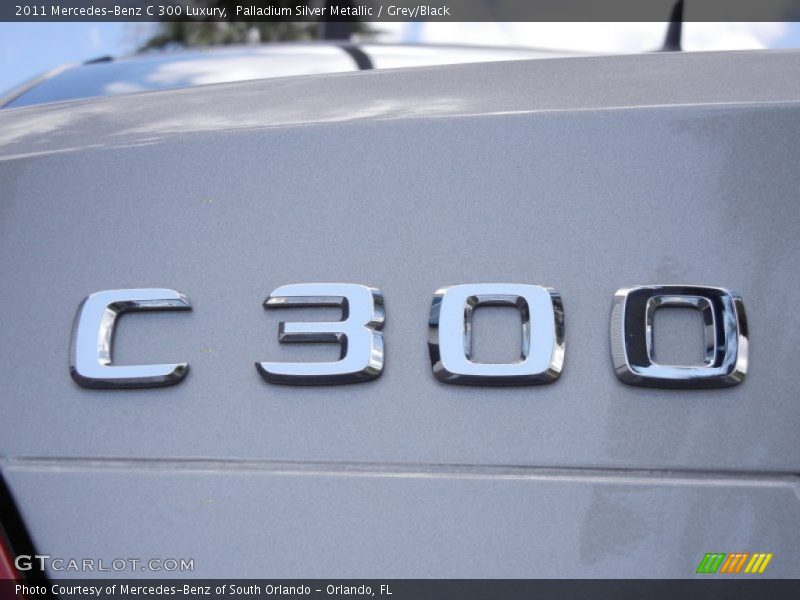 Palladium Silver Metallic / Grey/Black 2011 Mercedes-Benz C 300 Luxury