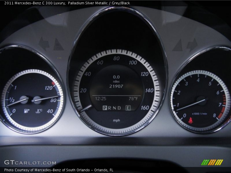 Palladium Silver Metallic / Grey/Black 2011 Mercedes-Benz C 300 Luxury