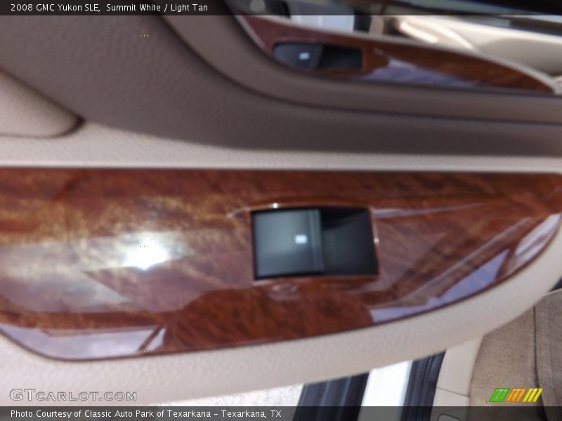 Summit White / Light Tan 2008 GMC Yukon SLE