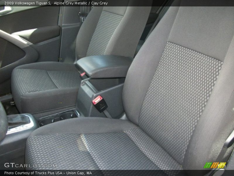 Alpine Grey Metallic / Clay Grey 2009 Volkswagen Tiguan S