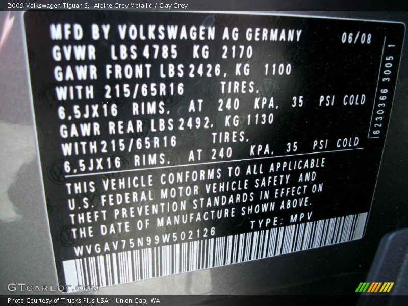 Alpine Grey Metallic / Clay Grey 2009 Volkswagen Tiguan S