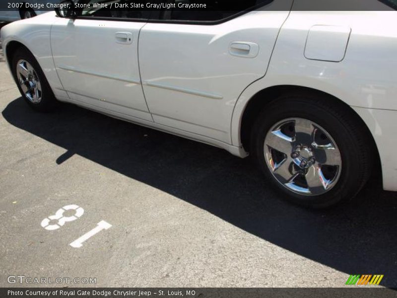 Stone White / Dark Slate Gray/Light Graystone 2007 Dodge Charger
