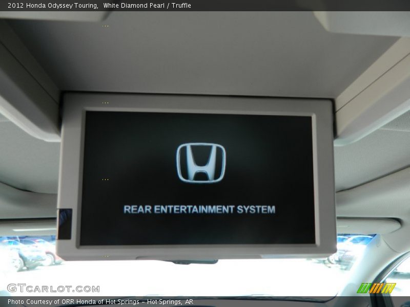 White Diamond Pearl / Truffle 2012 Honda Odyssey Touring